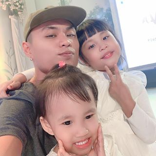 Profile Picture of Sim Ngố (Bố sam sâu) (@bong.sam.sau) on Facebook