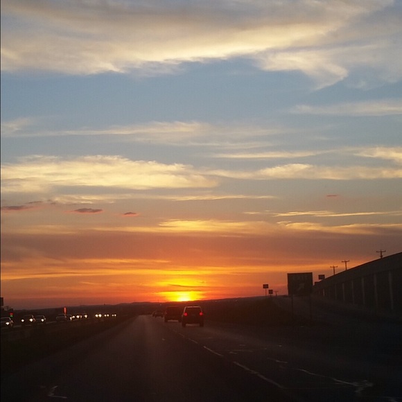 Profile Picture of Aaryona Mcclamy (@aary8041) on Poshmark