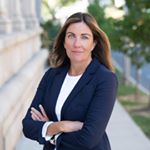 Profile Picture of Kerry McMahon (@kerrymcmahonrealestate) on Instagram