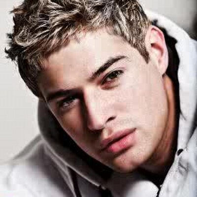 Profile Picture of Brandon Lorenzo (@GayBoyBrandon) on Twitter