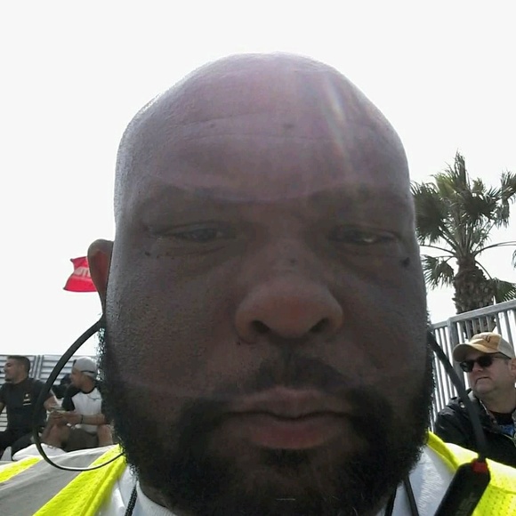 Profile Picture of Jermaine Foster (@jermainefoster) on Poshmark