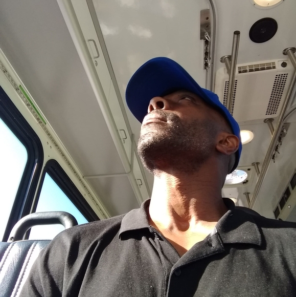 Profile Picture of Andre Rodgers (@grafenberg3000) on Poshmark