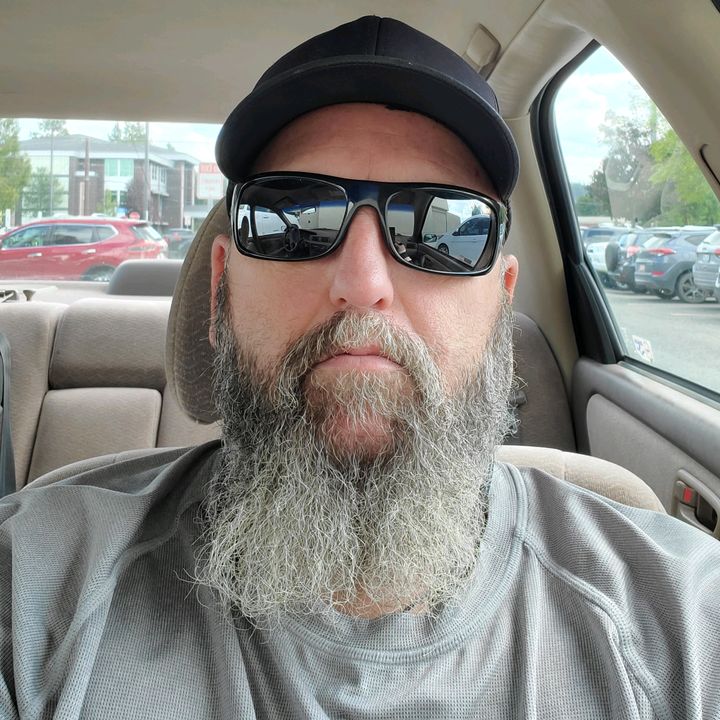 Profile Picture of larryschoppjr (@papaschopp) on Tiktok