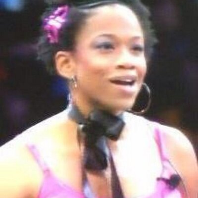 Profile Picture of Beverley Moore (@BMooreIAm) on Twitter
