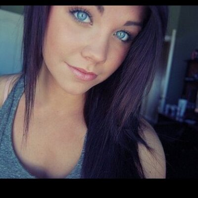 Profile Picture of Carly Haynes (@Carly_hay_hay) on Twitter