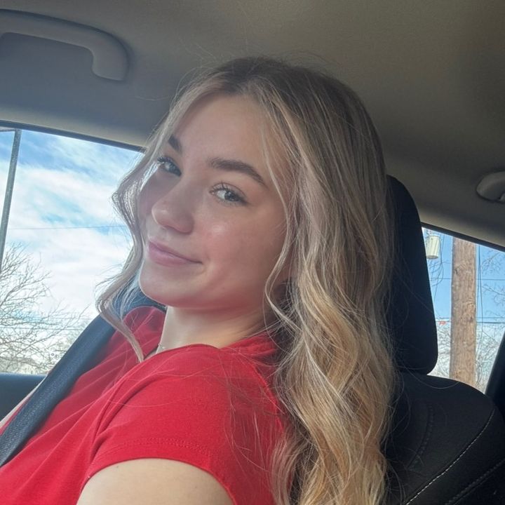 Profile Picture of Bri (@_briannabaxter) on Tiktok