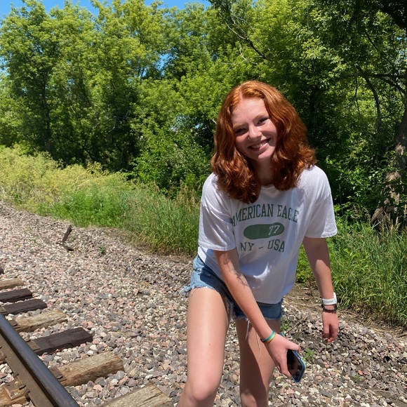 Profile Picture of Maggie Danilson (@maggiedanilson) on Poshmark