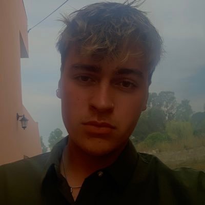 Profile Picture of James (@jamesgrainger12) on Twitter