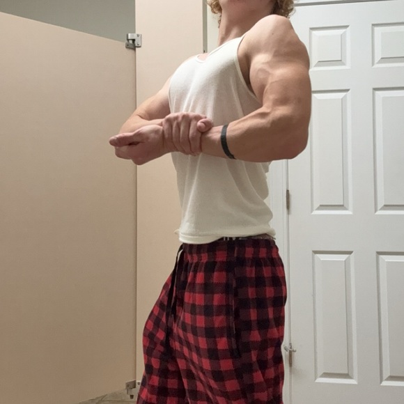 Profile Picture of Trenton Holmes (@364tee) on Poshmark