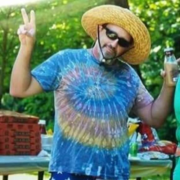 Profile Picture of Kevin Kerr (@cuzk1063) on Poshmark