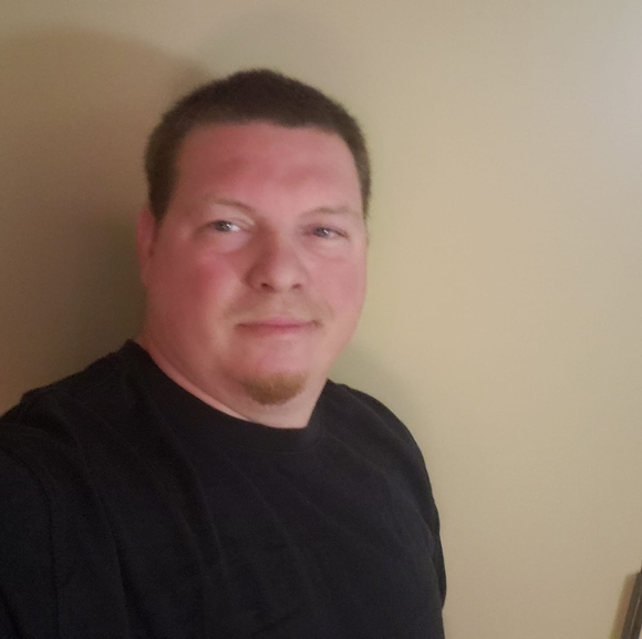 Profile Picture of Timothy Paul (@timothypaul326) on Poshmark