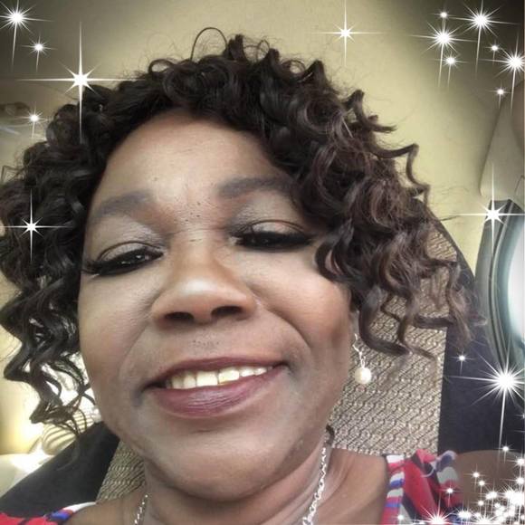 Profile Picture of Sharon Talton-chavis (@staltonchavis) on Poshmark