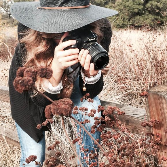 Profile Picture of Raychel Bitney (@raychelb) on Poshmark
