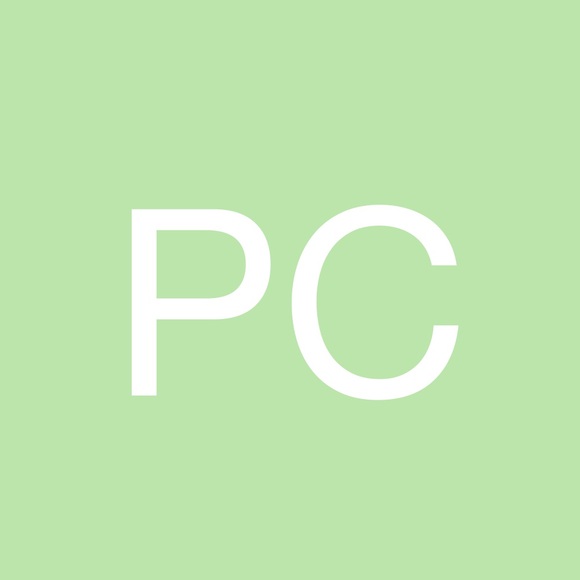 Profile Picture of Pia Chowdry (@piachowdry) on Poshmark