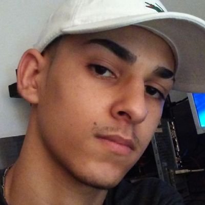 Profile Picture of 𝐿𝑢𝑐𝑎𝑠 𝒯𝑎𝑘𝑎ℎ𝑎𝑠ℎ𝑖 (@LucasGB_LX) on Twitter