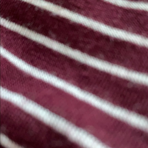 Julia Canfora - Poshmark Profile Picture of Julia Canfora (@julia_canfora) on Poshmark