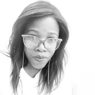 Profile Picture of Zoë Munyu (@Zoe_Munyu) on Twitter