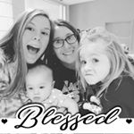 Profile Picture of Leah Voigt Davis (@leahbeezel) on Instagram