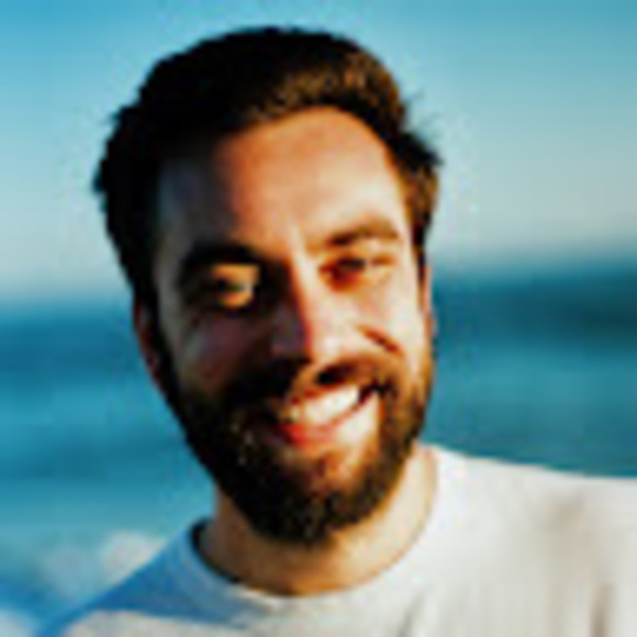 Profile Picture of Daniel Posthuma (@danieljamespost) on Poshmark
