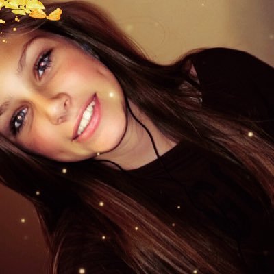 Profile Picture of Alyssa (@alyssa_savage7) on Twitter