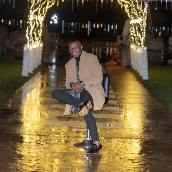 Profile Picture of Thomas Müller (@thomasmuller) on Poshmark
