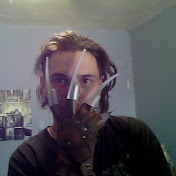 Profile Picture of Ray Gosnell (@TheSaviorOfNone) on Youtube