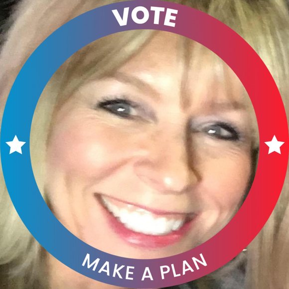 Profile Picture of Kristi Plinski (@shopski1) on Poshmark