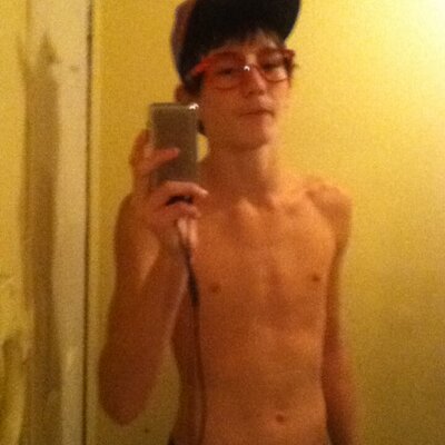Profile Picture of Raymond Damron (@DamronRaymond) on Twitter