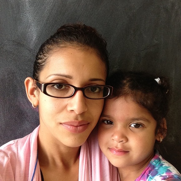 Julia Calix - Poshmark Profile Picture of Julia Calix (@arlia23) on Poshmark