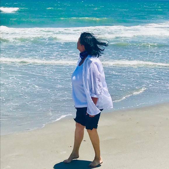 Profile Picture of Leona Appelt (@lw6807) on Poshmark