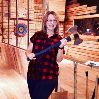 Profile Picture of Lisa Surette (@LisaAnn_37) on Twitter