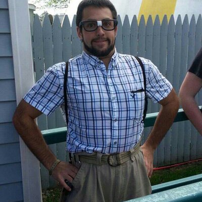 Profile Picture of Andrew Tarr (@reptarr30_69) on Twitter