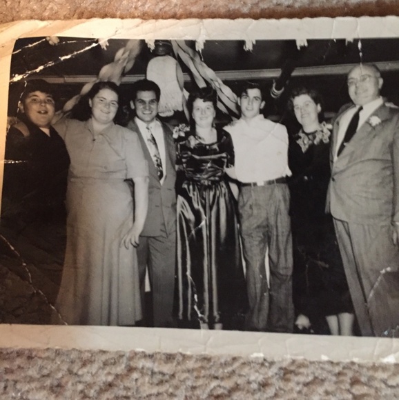 Profile Picture of Maryann Mariconda (@mryannmara) on Poshmark