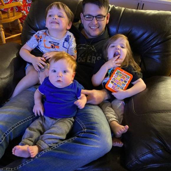 Profile Picture of Matthew Galvan (@mgalvan61) on Poshmark