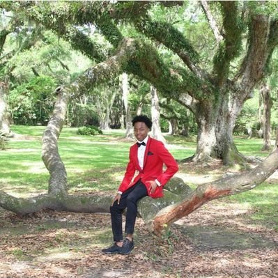 Profile Picture of Isiah Alexander (@PrettyBoiiZae) on Twitter