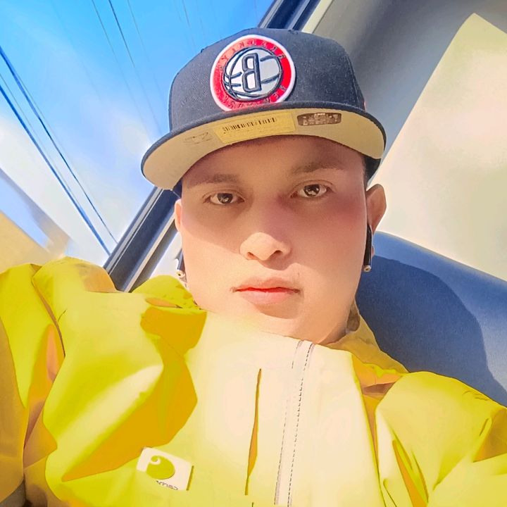 Profile Picture of davidberenice (@davidberenice) on Tiktok