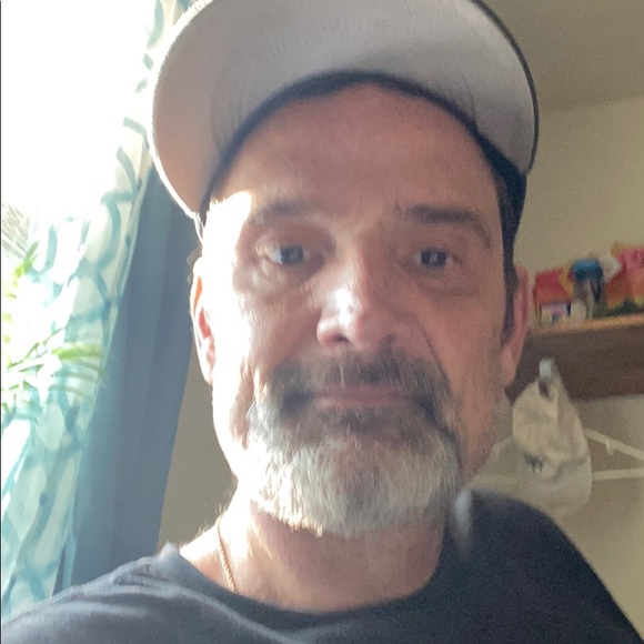 Profile Picture of Eric Wynant (@eric_wynant) on Poshmark