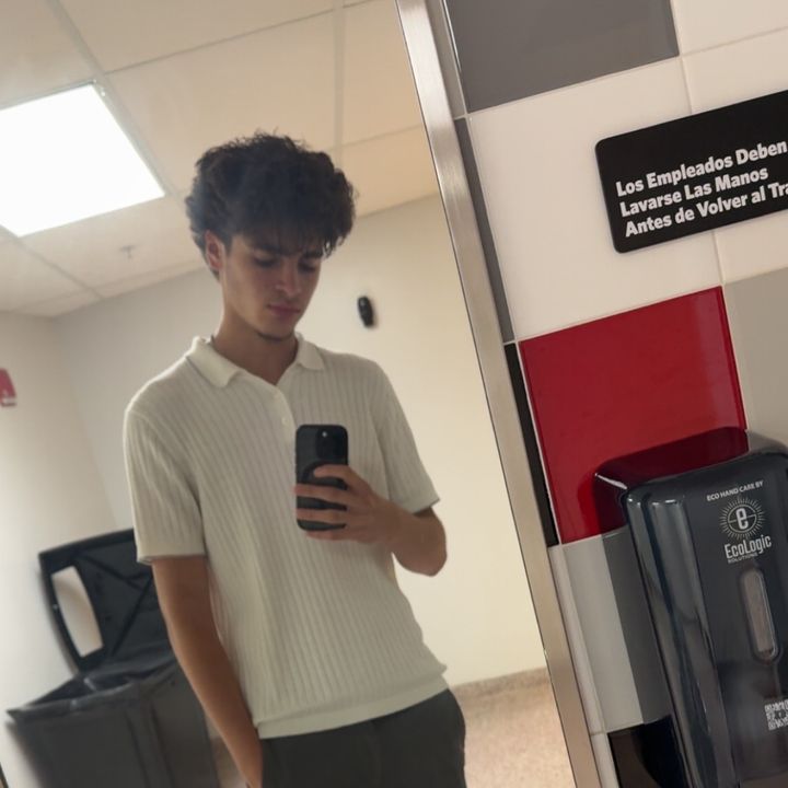Profile Picture of MJ (@michaelmarchistto) on Tiktok
