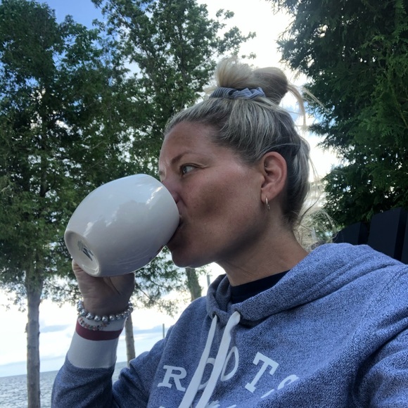 Profile Picture of Eileen Mcmahon (@beanmcmahon) on Poshmark