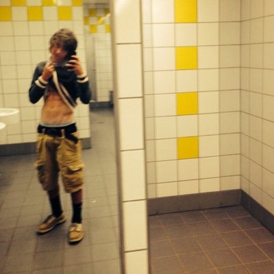 Profile Picture of Richard Whitaker (@ChronDon_Ricky) on Twitter