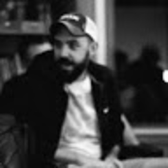 Profile Picture of Brian Krall (@briankrall) on Poshmark