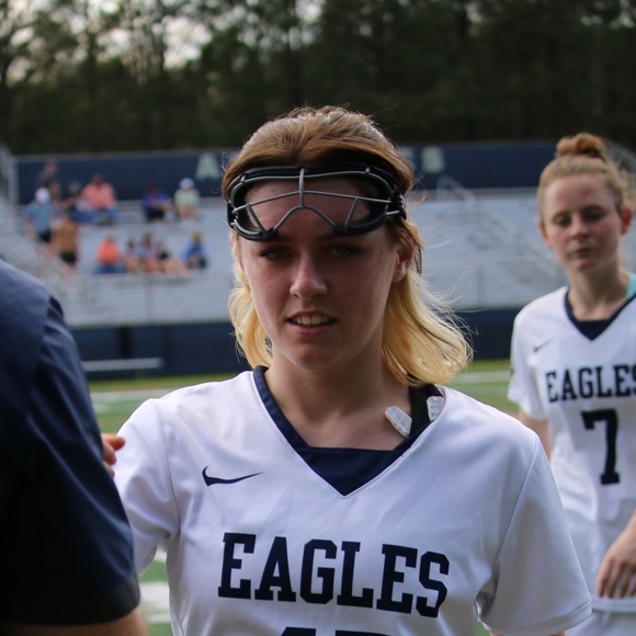 Profile Picture of Sloan Prause (@samanthapool608) on Poshmark