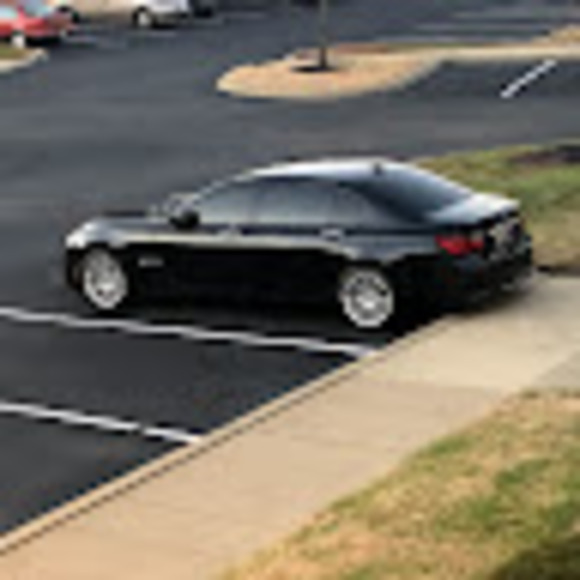 Profile Picture of Travis Hatchell (@travisnarcc) on Poshmark