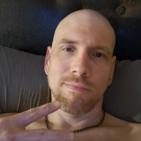 Profile Picture of Zack Lee (@c4pnk1rk) on Poshmark