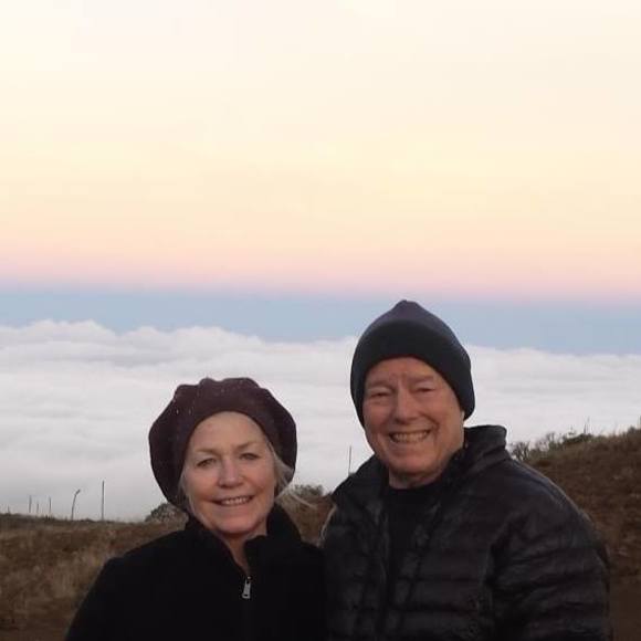 Profile Picture of Debbie Alsing (@dsearleion) on Poshmark