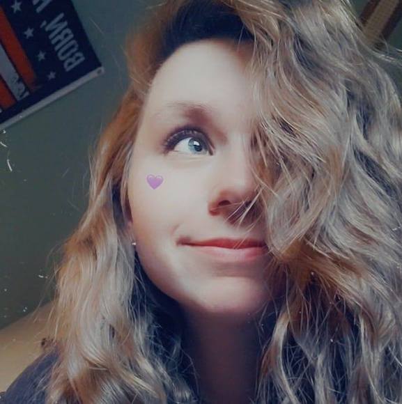 Profile Picture of Jordan Walter (@jmw043) on Poshmark