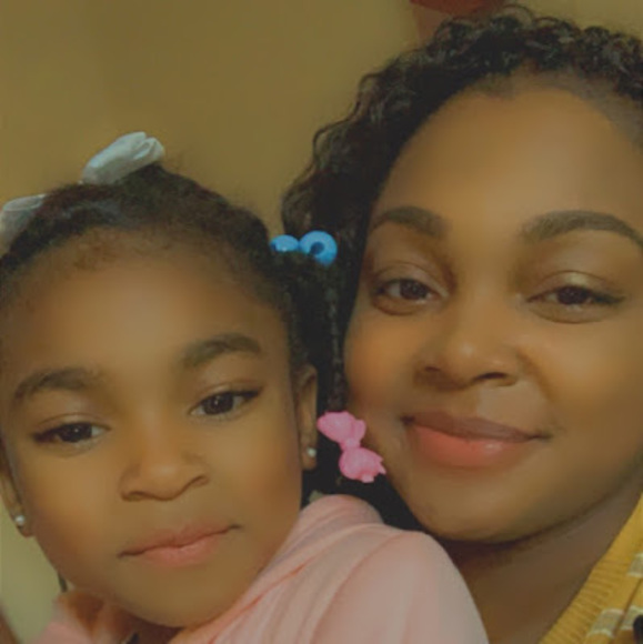 Profile Picture of Keshia & paige Mcafee (@keshialsm) on Poshmark