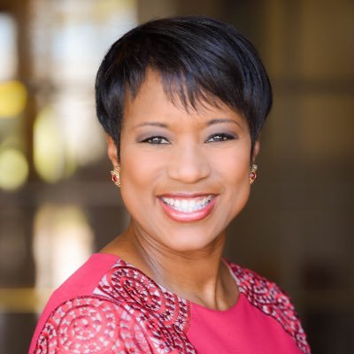 Profile Picture of Danita Harris (@danitaharris) on Twitter