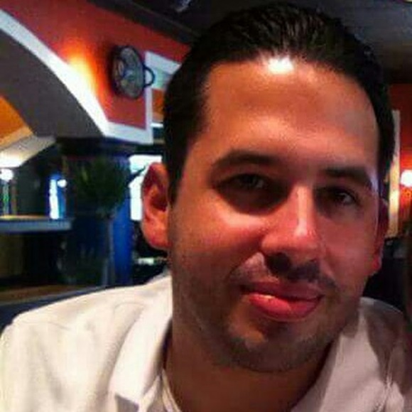 Profile Picture of Ricardo Lloreda (@mafioso855) on Poshmark