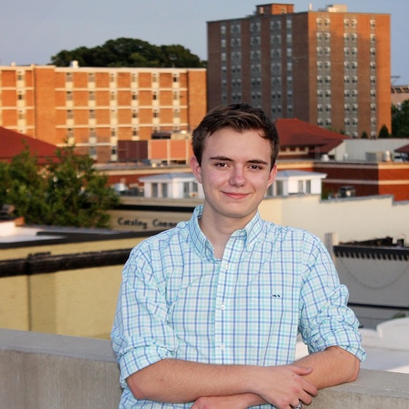 Profile Picture of Brad Brinkley (@tarheel023) on Poshmark